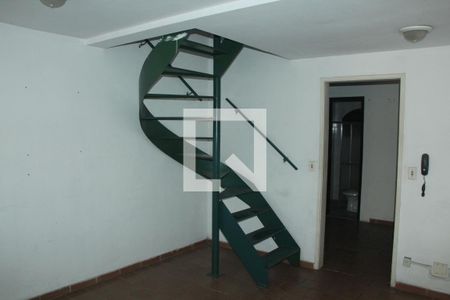 Sala de casa de condomínio para alugar com 2 quartos, 70m² em Jardim Alvorada, Nova Iguaçu