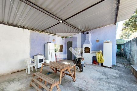 Casa à venda com 360m², 4 quartos e 4 vagasQUINTAL