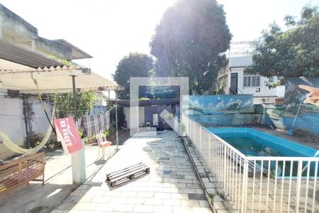 Casa à venda com 360m², 4 quartos e 4 vagasPISCINA