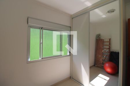 Casa à venda com 97m², 3 quartos e 2 vagasQuarto 3