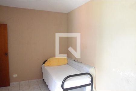 Casa à venda com 213m², 5 quartos e 2 vagasQuarto 3