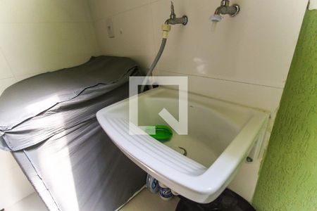 Casa de condomínio à venda com 64m², 2 quartos e 2 vagas Casa de condomínio à venda com 64m², 2 quartos e 2 vagasÁrea de Serviço