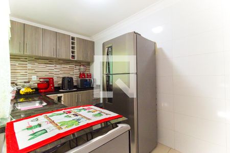 Casa de condomínio à venda com 64m², 2 quartos e 2 vagas Casa de condomínio à venda com 64m², 2 quartos e 2 vagasCozinha