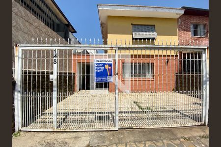 Casa à venda com 220m², 3 quartos e 3 vagasFachada