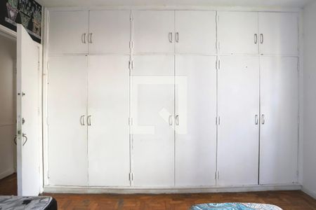 Casa à venda com 220m², 3 quartos e 3 vagasQuarto 2