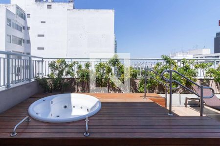 Apartamento à venda com 31m², 1 quarto e sem vaga Apartamento à venda com 31m², 1 quarto e sem vagaSolário