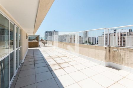 Apartamento à venda com 74m², 2 quartos e 1 vagaÁrea comum
