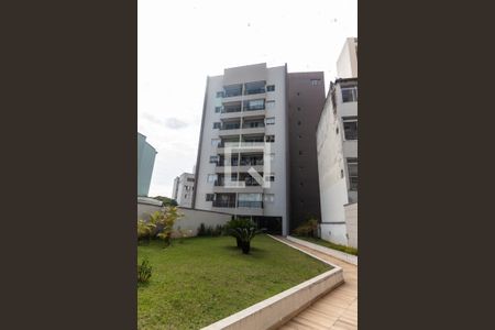 Apartamento à venda com 46m², 1 quarto e 2 vagas Apartamento à venda com 46m², 1 quarto e 2 vagasFachada