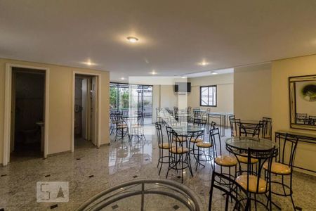 Apartamento à venda com 83m², 3 quartos e 2 vagas Apartamento à venda com 83m², 3 quartos e 2 vagasÁrea comum - Salão de festas