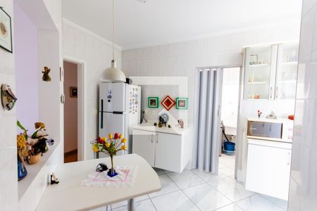 Apartamento à venda com 83m², 3 quartos e 2 vagas Apartamento à venda com 83m², 3 quartos e 2 vagasCozinha