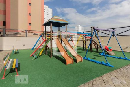 Apartamento à venda com 83m², 3 quartos e 2 vagas Apartamento à venda com 83m², 3 quartos e 2 vagasÁrea Comum - Playground