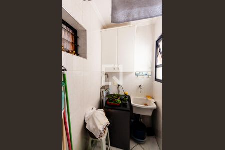 Apartamento à venda com 83m², 3 quartos e 2 vagas Apartamento à venda com 83m², 3 quartos e 2 vagasÁrea de Serviço