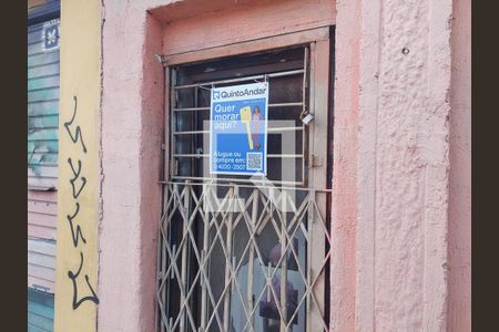 Casa à venda com 350m², 1 quarto e sem vagaPlaca instalada na frente do imóvel