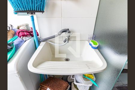 Apartamento à venda com 42m², 2 quartos e sem vaga Apartamento à venda com 42m², 2 quartos e sem vagaCozinha e Área de Serviço