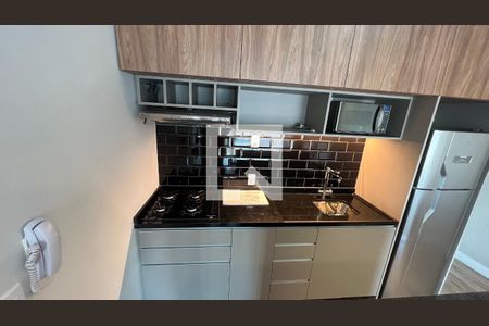 Cozinha - Armários de apartamento para alugar com 2 quartos, 70m² em Pinheiros, São Paulo