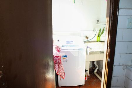 Apartamento à venda com 52m², 2 quartos e sem vaga Apartamento à venda com 52m², 2 quartos e sem vagaLavanderia