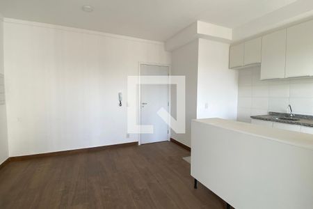 Sala de apartamento para alugar com 2 quartos, 52m² em Alphaville Empresarial, Barueri