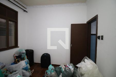 Casa à venda com 100m², 2 quartos e 2 vagasQuarto 1