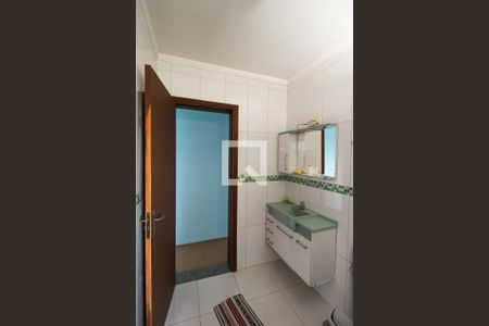 Casa à venda com 250m², 5 quartos e 2 vagas Casa à venda com 250m², 5 quartos e 2 vagasEdícula