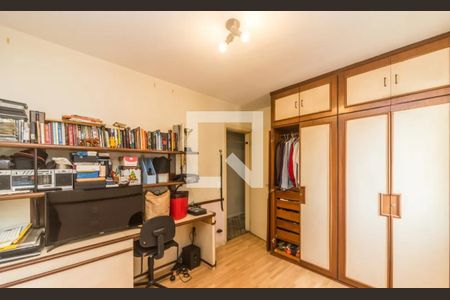 Apartamento à venda com 170m², 3 quartos e 3 vagas Apartamento à venda com 170m², 3 quartos e 3 vagasQuarto 02