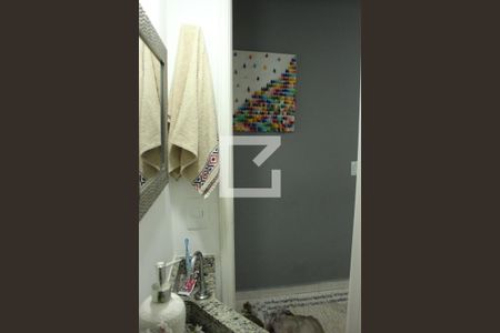 Casa à venda com 110m², 3 quartos e 4 vagasBanheiro