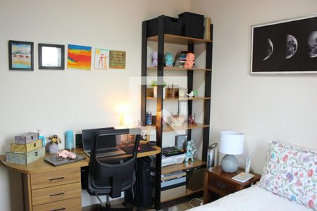 Casa à venda com 110m², 3 quartos e 4 vagasQuarto 2