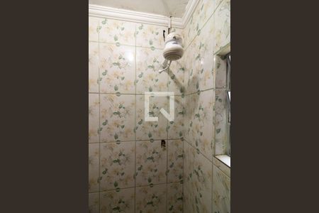 Banheiro de casa para alugar com 1 quarto, 5m² em Jardim Catanduva, São Paulo