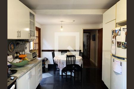Casa à venda com 3 quartos, 148m² em Jardim Trussardi, São Paulo