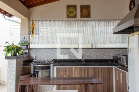 Casa à venda com 300m², 4 quartos e 4 vagas Casa à venda com 300m², 4 quartos e 4 vagasChurrasqueira