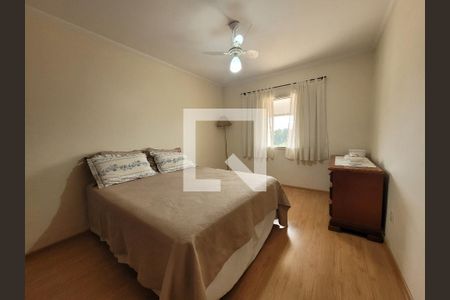 Casa à venda com 300m², 4 quartos e 4 vagas Casa à venda com 300m², 4 quartos e 4 vagasQuarto 2