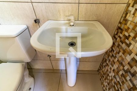 Casa à venda com 160m², 3 quartos e 2 vagas Casa à venda com 160m², 3 quartos e 2 vagasBanheiro do Quarto 1