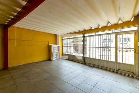 Casa à venda com 160m², 3 quartos e 2 vagas Casa à venda com 160m², 3 quartos e 2 vagasGaragem