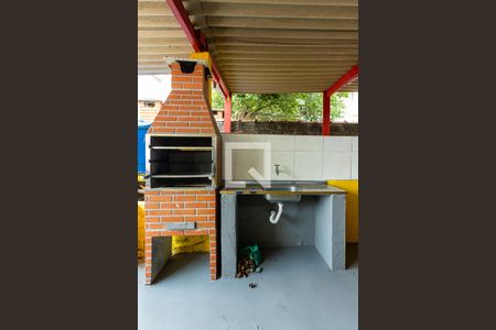 Casa à venda com 160m², 3 quartos e 2 vagas Casa à venda com 160m², 3 quartos e 2 vagasChurrasqueira