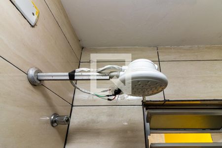 Casa à venda com 160m², 3 quartos e 2 vagas Casa à venda com 160m², 3 quartos e 2 vagasBanheiro Social