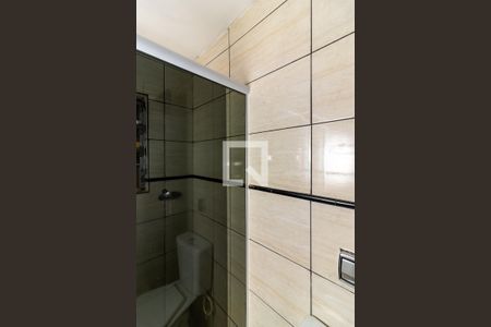 Casa à venda com 160m², 3 quartos e 2 vagas Casa à venda com 160m², 3 quartos e 2 vagasBanheiro Social