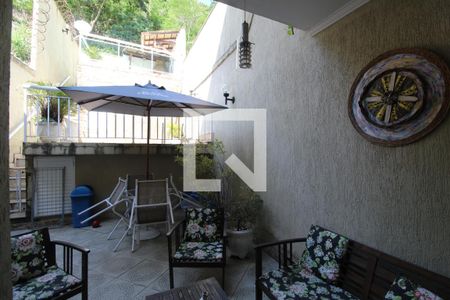 Casa à venda com 128m², 3 quartos e 1 vagaQuintal