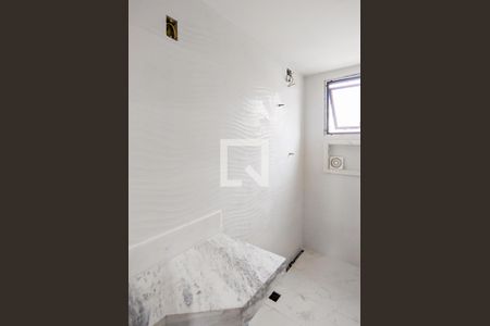 Apartamento à venda com 70m², 3 quartos e 2 vagasBanheiro 2