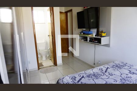 Casa à venda com 205m², 3 quartos e 2 vagasSuite 3