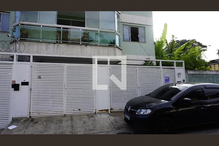 Casa à venda com 205m², 3 quartos e 2 vagasFachada