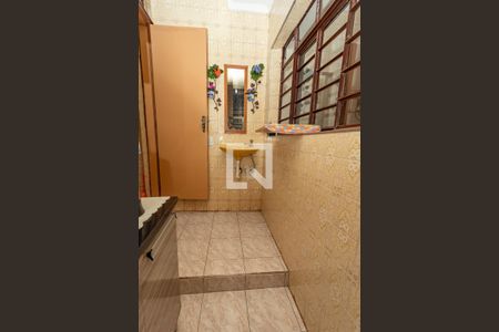 Casa à venda com 194m², 3 quartos e 2 vagas Casa à venda com 194m², 3 quartos e 2 vagasLavabo