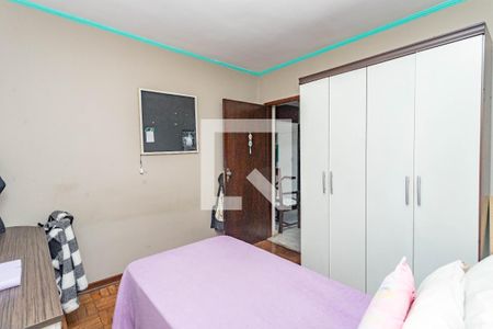 Casa à venda com 194m², 3 quartos e 2 vagas Casa à venda com 194m², 3 quartos e 2 vagasQuarto 2