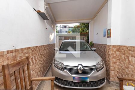 Casa à venda com 194m², 3 quartos e 2 vagas Casa à venda com 194m², 3 quartos e 2 vagasGaragem