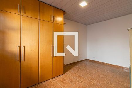 Casa à venda com 200m², 2 quartos e 2 vagas Casa à venda com 200m², 2 quartos e 2 vagasSala/Quarto - Casa 02