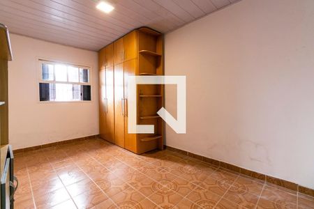 Casa à venda com 200m², 2 quartos e 2 vagas Casa à venda com 200m², 2 quartos e 2 vagasSala/Quarto - Casa 02