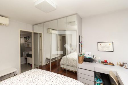 Apartamento à venda com 107m², 3 quartos e 2 vagasSuite