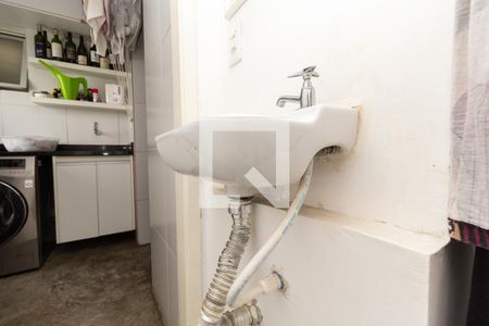 Apartamento à venda com 107m², 3 quartos e 2 vagasBanheiro de serviço
