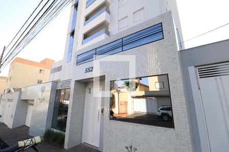 Apartamento para alugar com 64m², 2 quartos e 2 vagasFachada e portaria