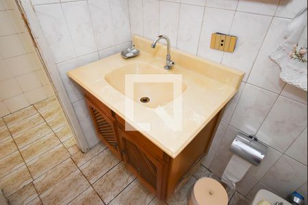 Casa à venda com 248m², 2 quartos e 3 vagasBanheiro Corredor