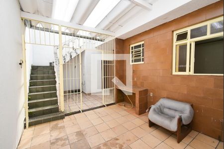 Casa à venda com 248m², 2 quartos e 3 vagasÁrea externa