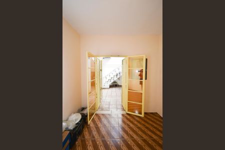 Casa à venda com 248m², 2 quartos e 3 vagasQuarto 